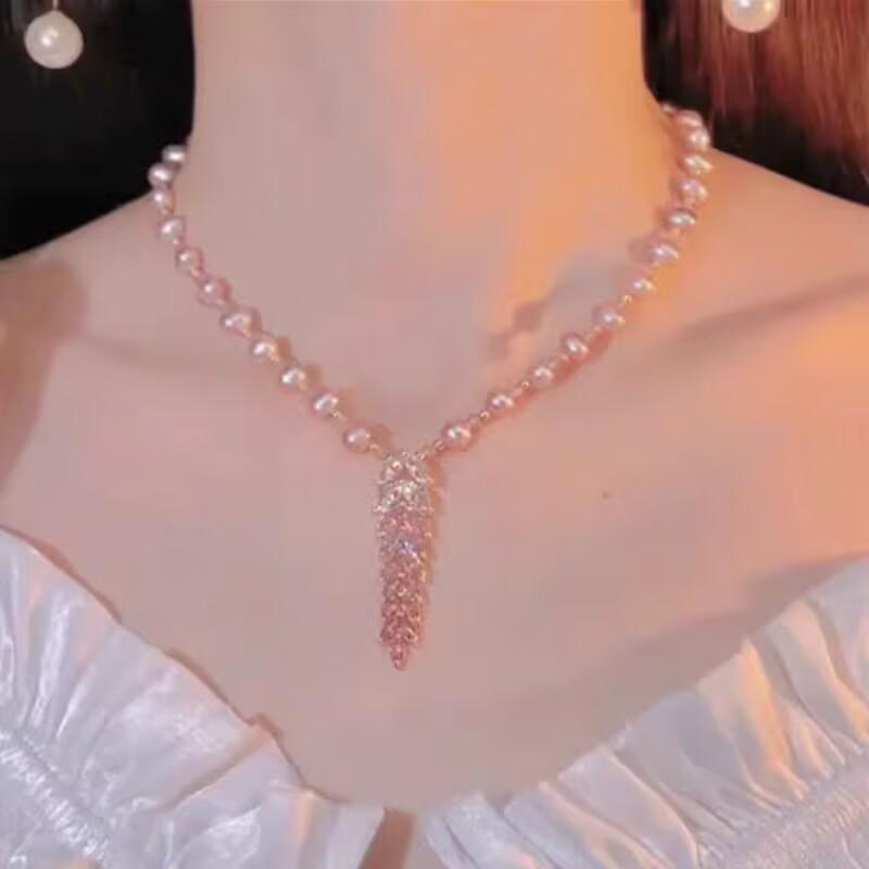 Luxury women's new necklace clavicle chain